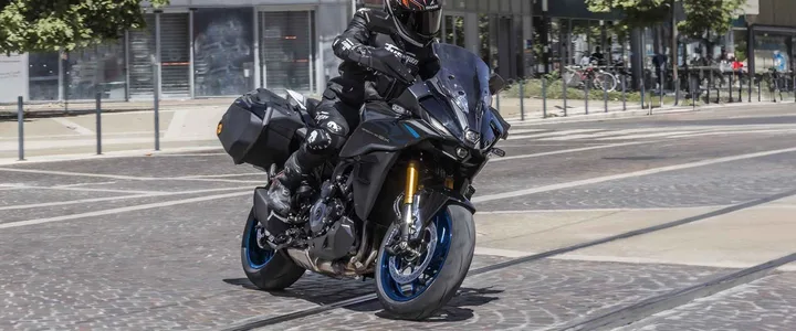 GSX-S1000GX