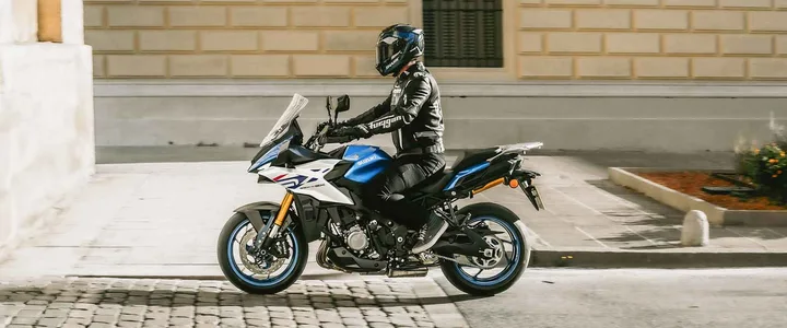GSX-S1000GX
