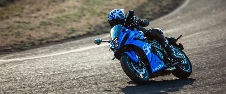 GSX-8R