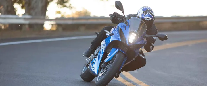 GSX-8R